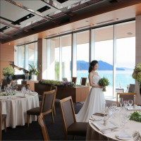 W the Bride's Suite