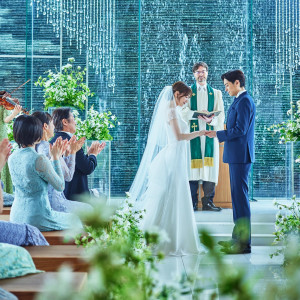 モダンで幻想的なチャペルでの誓い|NIIGATA MONOLITH ~新潟モノリス~の写真(56044405)