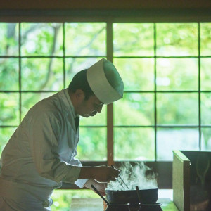 ひと口に宿る香りも、温度も、重さも。1℃と1gのこだわりが、丁寧に仕立てた美しい一皿を生む。|NIIGATA MONOLITH ～新潟モノリス～の写真(56047287)