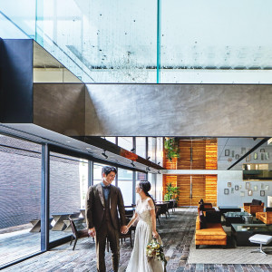 建築美がふたりの特別な日を引き立てる|NIIGATA MONOLITH ～新潟モノリス～の写真(56048264)