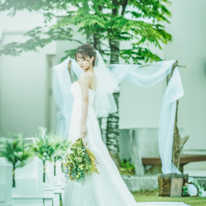 記録より記憶に残る記録を。人生において主役を飾れる機会のうちの結婚式というハレの舞台だからこそ、誰かと比べるのではく、自分自身が美しいと思える想い出を残す。|THE JAPONAIS LISERJU（ザ ジャポナイズリサージュ）の写真(41848297)