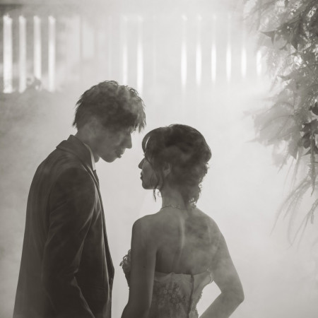 永遠の誓いを交わす瞬間が、まるで映画のワンシーンのように刻まれる場所、息をのむ白。映るのは、永遠のふたり。【15周年記念】15大特別特典×豪華4万試食付相談会はイマがお得