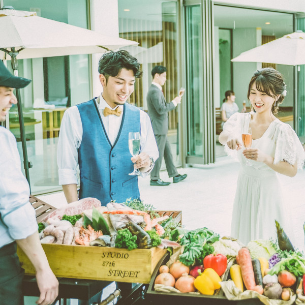 結婚式×自然×大切な仲間で笑顔がこぼれるのは必然。夢叶う瞬間だからこそ最高の笑顔の想い出を。
