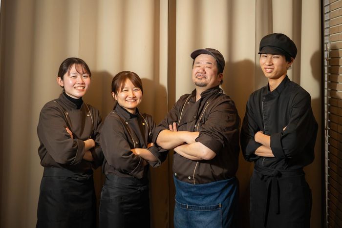食材アレルギーや体調に合わせた料理を当日でも変更、提供できるのはお客様ファーストだからこそ