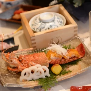 「ヒカリヤヒガシ」日本の伝統的な会席料理が幅広い年代のゲストに好評。|ヒカリヤ（国登録有形文化財）の写真(31264948)