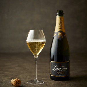 ハレの日にふさわしい乾杯を|HIMEJI MONOLITH 旧逓信省姫路別館 ~姫路モノリス~の写真(55459157)