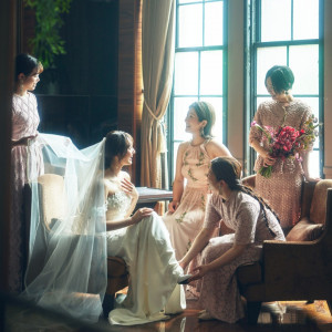 世代を問わず「自分らしく」過ごせる場所 少し早く来て、とゲストを招きたくなる麗しのラウンジ|HIMEJI MONOLITH 旧逓信省姫路別館 ~姫路モノリス~の写真(55459293)