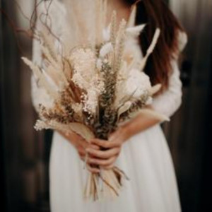 パーティーに彩りを添えるブーケ|HIMEJI MONOLITH 旧逓信省姫路別館 ~姫路モノリス~の写真(55460703)