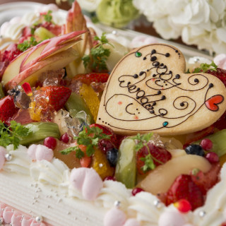 年内30名様以上の婚礼申込みでウェディング生ケーキプレゼント!