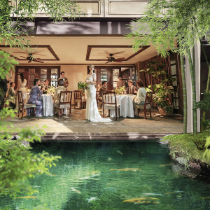 京都らしい緑が通年楽しめるお庭を望む開放的な空間。|フォーチュンガーデン京都（FORTUNE GARDEN KYOTO）の写真(20531805)