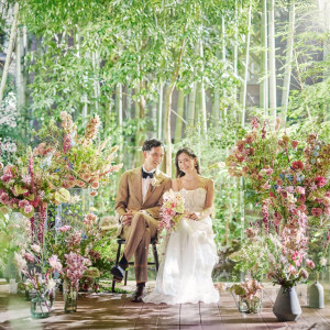 自然光に包まれる明るいお庭|フォーチュンガーデン京都（FORTUNE GARDEN KYOTO）の写真(56698072)