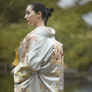 美しい日本の伝統に敬意をはらい古典の柄行にこだわった着物|フォーチュンガーデン京都（FORTUNE GARDEN KYOTO）の写真(45326931)
