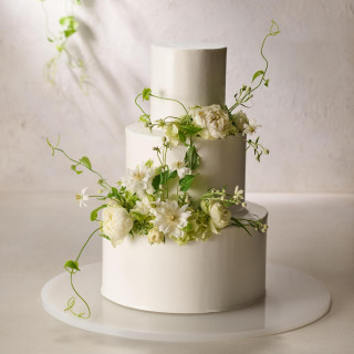 オリジナルデザインのウェディングケーキ