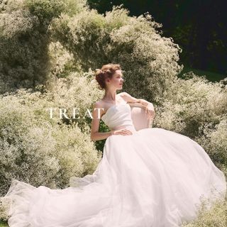 大人気のドレスショップ「TREAT」の衣裳20万円分をご優待!