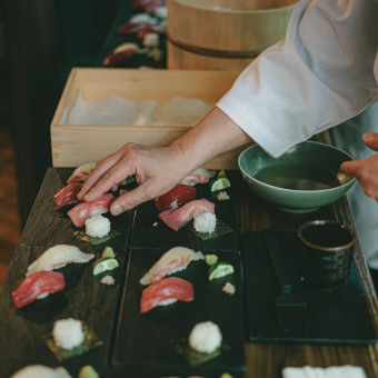 披露宴では和装にぴったりな演出も人気。