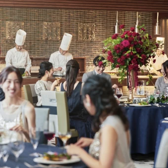 ご家族、ご親族様や、仲の良いご友人様をお招きしてのお食事会会場も併設