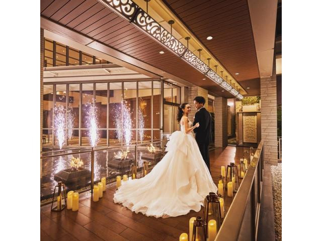 どこより魅力的な見積りをご提案！100万優待♪【挙式日変更も無料対応】