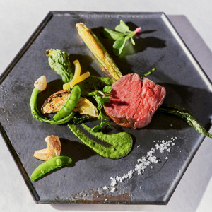 地場野菜を大切にした付け合わせの【野菜】が一品の一皿|カノビアーノ福岡の写真(16783582)