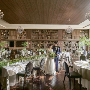 【20大特典】ドレス全額無料×ミシュラン試食×煌めく感動チャペル体験