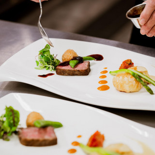 食事の進行に合わせたサーブ、絶妙なタイミングでドリンクのヒアリング～