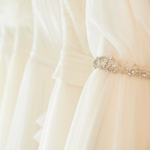 花嫁の体形に合わせてドレスを裁縫いたします|シャルマンシーナ 東京（CHARMANT SCENA TOKYO）の写真(11905603)