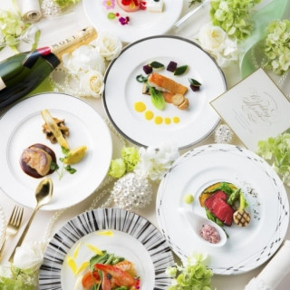 【特別開催】特選牛×オマール海老の豪華ハーフコース試食フェア