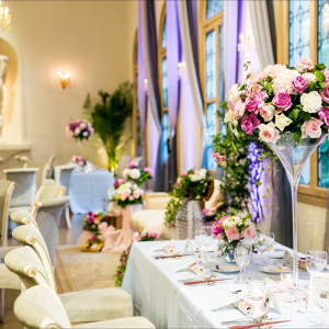 会場のコーディネートも専属フローリストとオリジナルの空間を作ることができる。|ピエトラ・セレーナの写真(1650165)