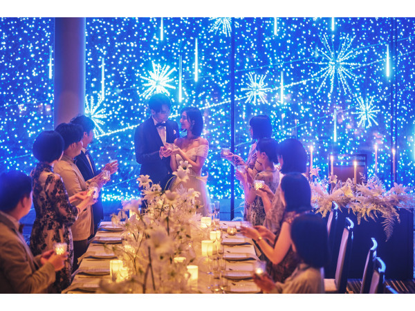 福岡 天神モノリス (FUKUOKA TENJIN MONOLITH)