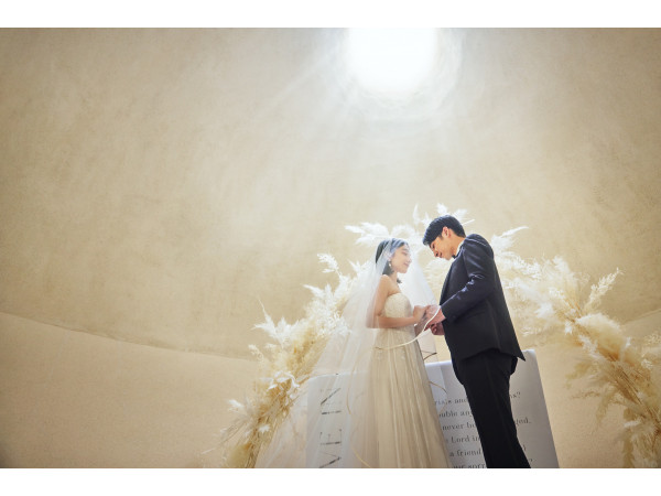 福岡 天神モノリス (FUKUOKA TENJIN MONOLITH)