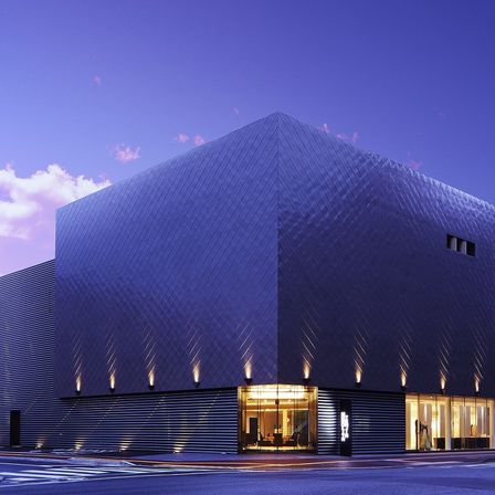 迷わず行ける、那の津通りで一際目を引く外観|福岡 天神モノリス (FUKUOKA TENJIN MONOLITH)の写真(362796)
