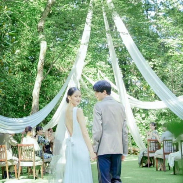 開放感のあるガーデンでゲストとかけがえのない時間を過ごせる