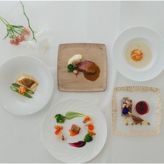 残1組【国産牛×絶品スイーツ】全4品無料試食×ドレス見学