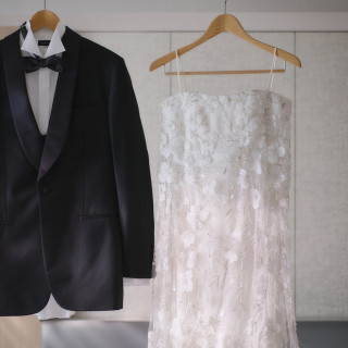 タキシードのカラーバリエーションなども豊富に取り揃え。