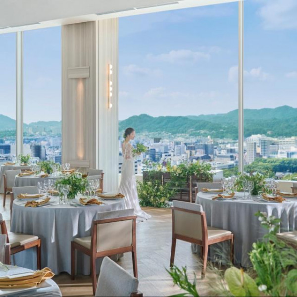 全天候型の会場で、どんな瞬間も美しい一生の想い出に残る写真を