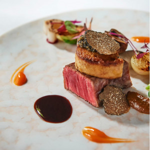 残▲最大1.5万ギフト《衣装3着*150万優待》王道×上質空間◆試食