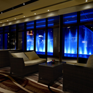 1F Suite lounge & fountain