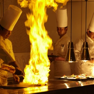 Open kitchen