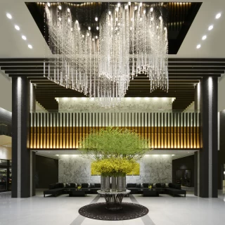 Front entrance & chandelier