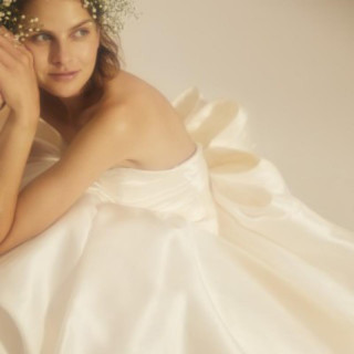 【成約特典】ドレス20万円OFF