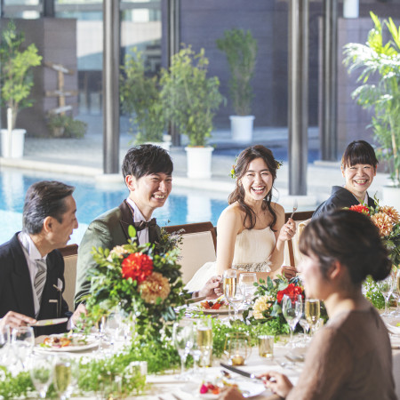 少人数から大人数、withコロナ時代のニュースタイル結婚式まで幅広いプランニングをご提案します