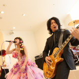 バンド演奏可能☆披露宴前のパーティでウエルカムソングのご披露も☆