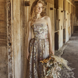 【火曜日限定・ドレス試着フェア】結婚式人気演出×美食体験!