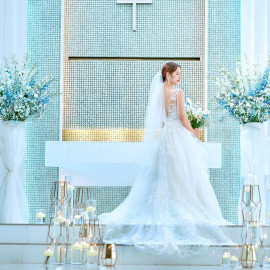 【初見学◎】白亜のチャペル体験&ドレス見学会&特典*絶品試食