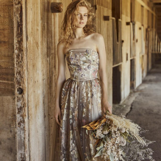 【火曜日限定・ドレス試着フェア】結婚式人気演出×美食体験!