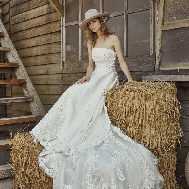 ウェディングドレス・衣装｜ザ・リュクス銀座(THE LUXE GINZA