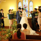 生演奏を取り入れたアットホームな結婚式