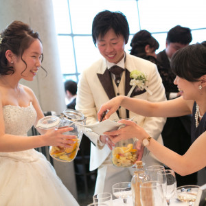 ゲスト全員で作る ふたりだけのオリジナルサングリア 結婚式 二次会のgood演出bad演出 余興