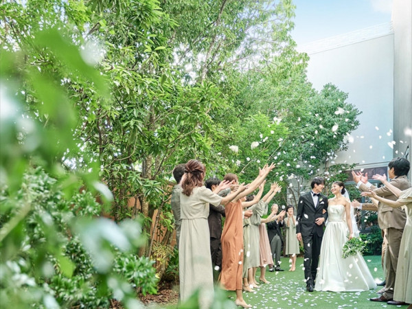 BRASS style
最高の結婚式を創るために
大事にしている3つのお約束