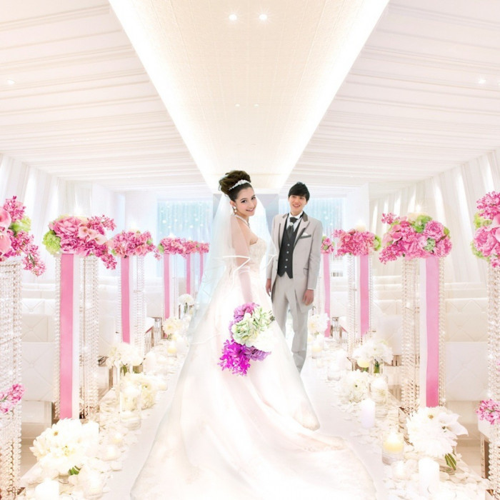 GRANDARCHE WEDDING HILLS