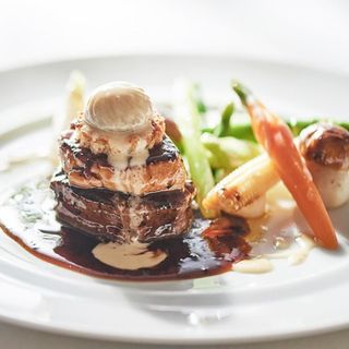 【緑×美食×笑顔】フランス三つ星シェフの特別料理付きフェア